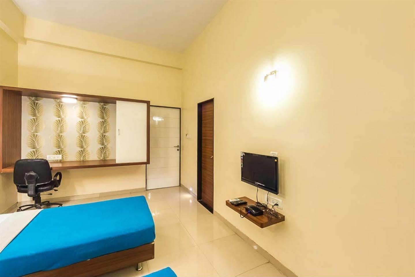 Hotel Darshan Executive Аурангабад Экстерьер фото